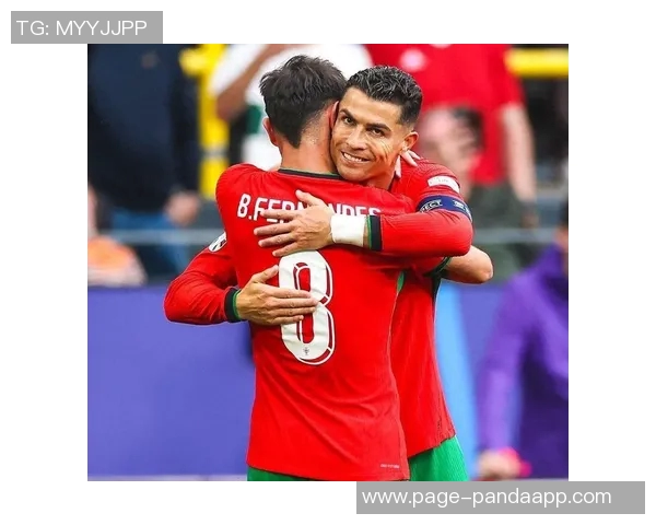 英媒称沙特有意明夏引进B费C罗曾与他沟通 英媒称沙特有意明夏引进B费C罗曾与他沟通