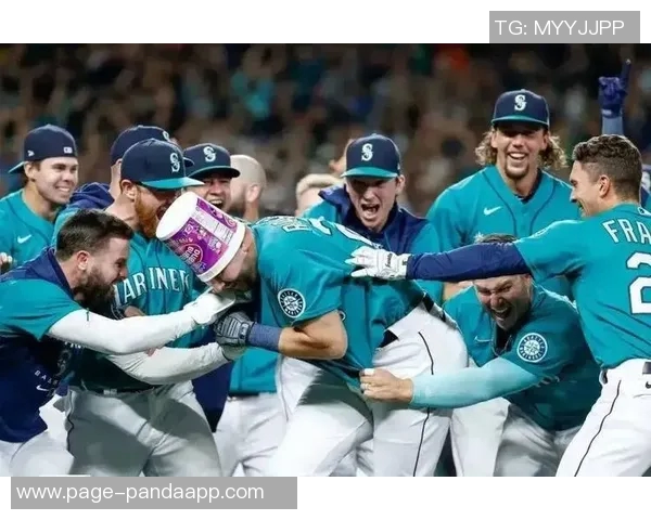 字母与文班打破魔咒荣膺周最佳展现外太空球员风采